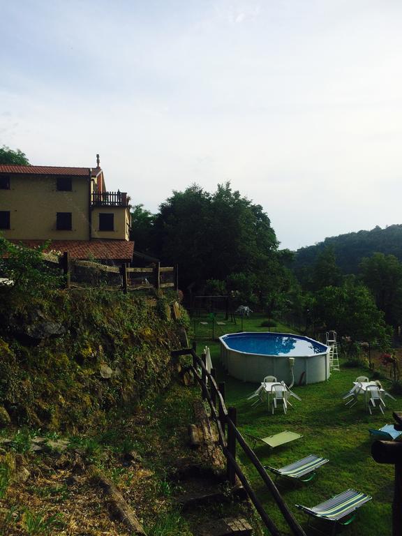 Agriturismo La Taverna Del Nonno Borzonasca 外观 照片